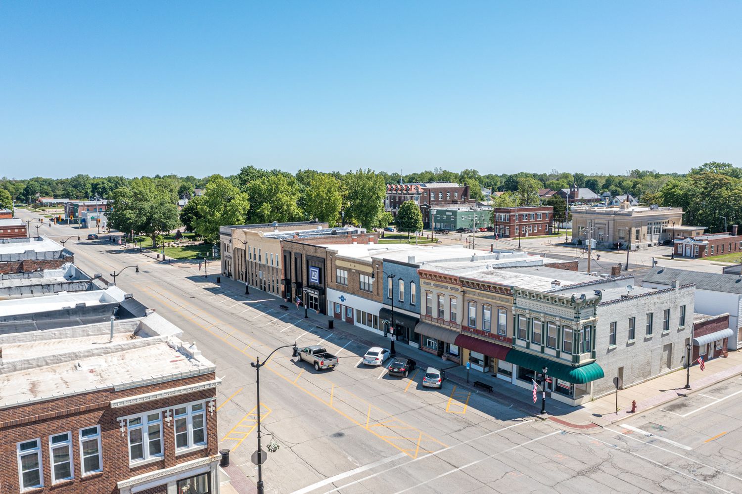 308 N State St, Litchfield, IL 62056